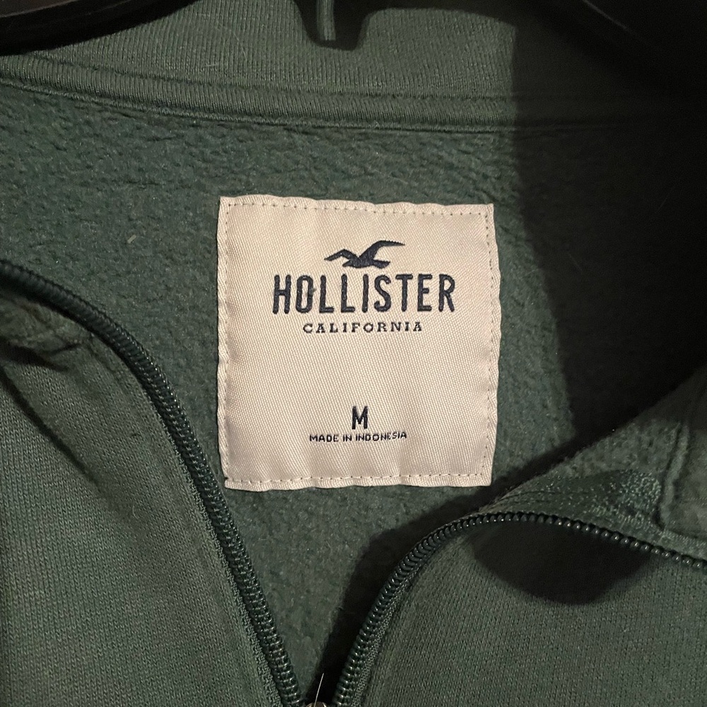 Hollister Green Half-Zip Sweatshirt - Picture 4 of 4